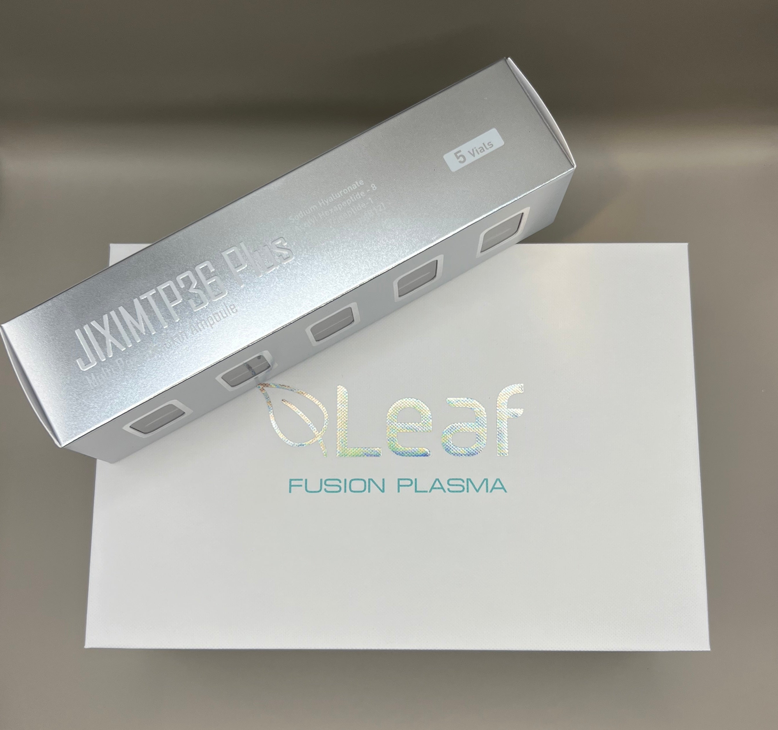 Blatt mit Multi-Peptid-Serum